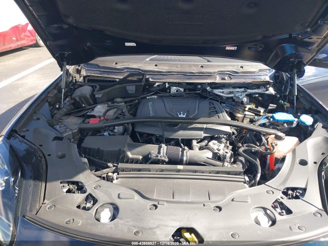 2023 MASERATI GRECALE ZN682AVA3P7442503 Photo 9
