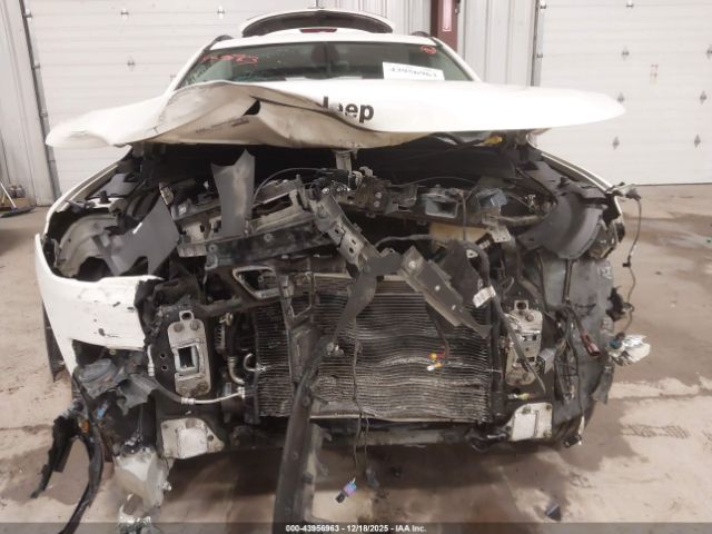 2018 JEEP COMPASS 3C4NJDAB5JT261459 Photo 5