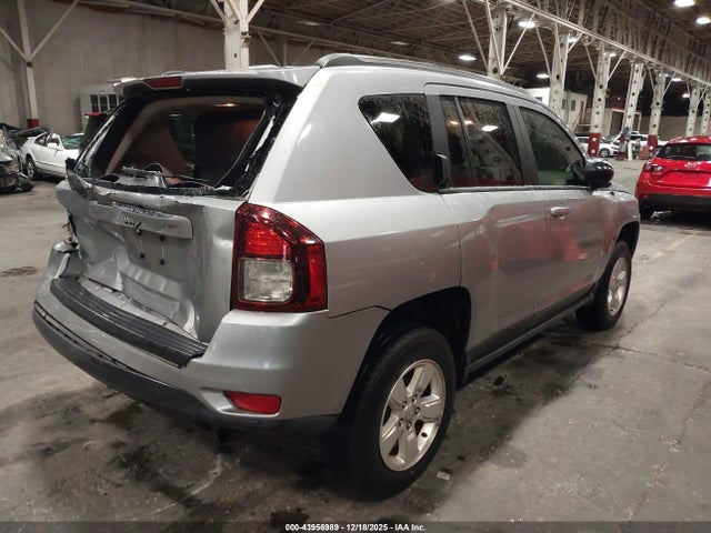 Jeep Compass Sport 2014 1C4NJCBA5ED800741 Image 4