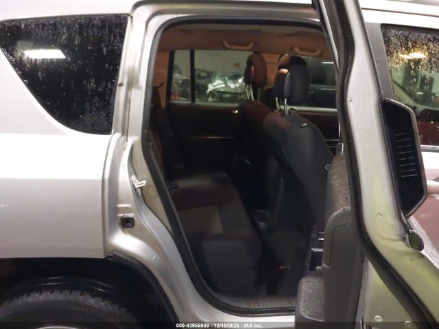 Jeep Compass Sport 2014 1C4NJCBA5ED800741 Image 8