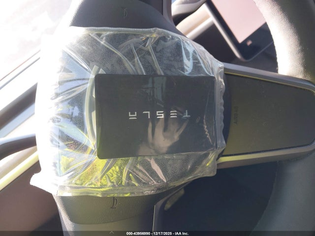 2022 TESLA MODEL Y 7SAYGDEE3NF410748 Photo 10