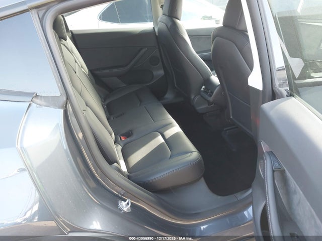 2022 TESLA MODEL Y 7SAYGDEE3NF410748 Photo 7