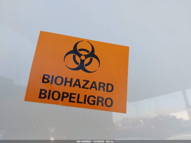 2018 RAM PROMASTER 2500 3C6TRVDG7JE147701 Photo 9