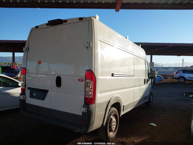 2018 RAM PROMASTER 2500 3C6TRVDG7JE147701 Photo 3