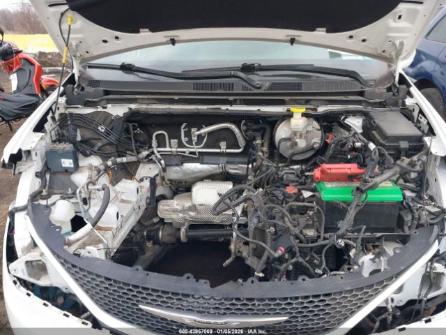 2020 CHRYSLER PACIFICA 2C4RC1BG6LR110933 Photo 9