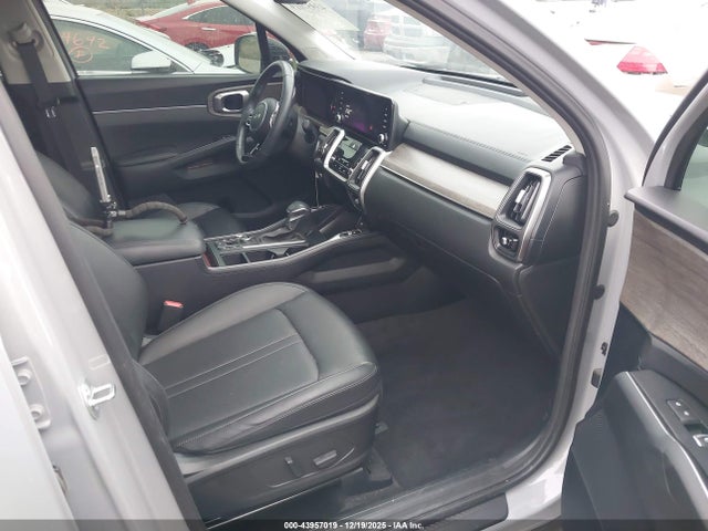 2023 KIA SORENTO 5XYRHDLF9PG185354 Photo 4