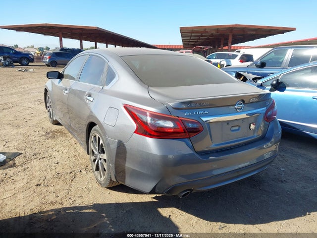 1N4AL3APXHC298811 Nissan Altima 2.5 Sr