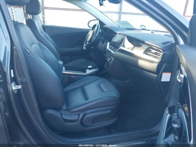 2020 KIA NIRO EV KNDCE3LGXL5055975 Photo 4