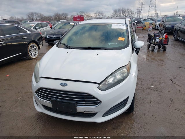 2017 Ford Fiesta Se მანქანა იყიდება აუქციონზე, vin: 3FADP4EJ2HM135680, აუქციონის ნომერი: 43957048
