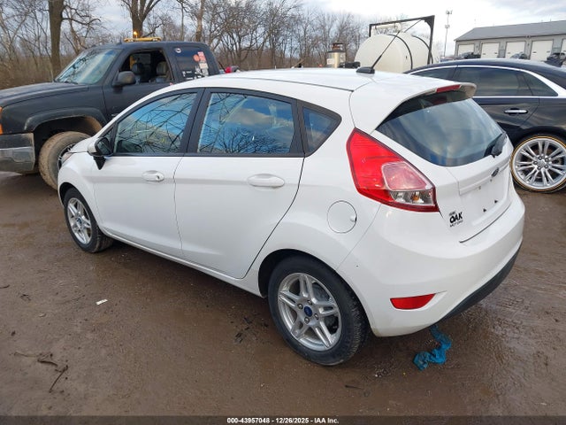 2017 Ford Fiesta Se მანქანა იყიდება აუქციონზე, vin: 3FADP4EJ2HM135680, აუქციონის ნომერი: 43957048