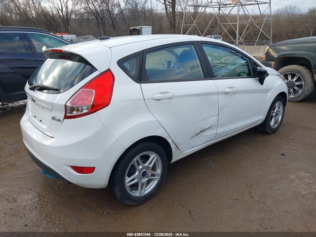 2017 Ford Fiesta Se მანქანა იყიდება აუქციონზე, vin: 3FADP4EJ2HM135680, აუქციონის ნომერი: 43957048