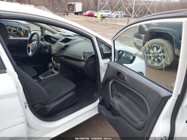 2017 Ford Fiesta Se მანქანა იყიდება აუქციონზე, vin: 3FADP4EJ2HM135680, აუქციონის ნომერი: 43957048