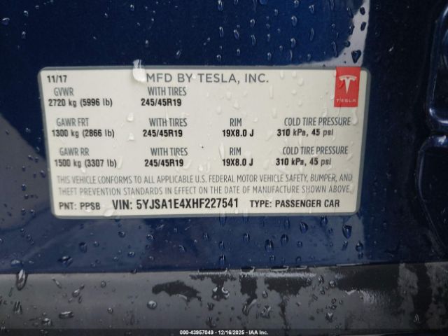 2017 TESLA MODEL S 5YJSA1E4XHF227541 Photo 8