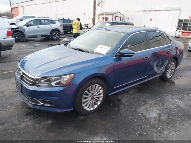 1VWBT7A32HC021411 Volkswagen Passat 1.8t Se