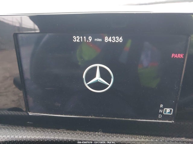 Mercedes-Benz A 220 2019 WDD3G4EB7KW022559 Image 7