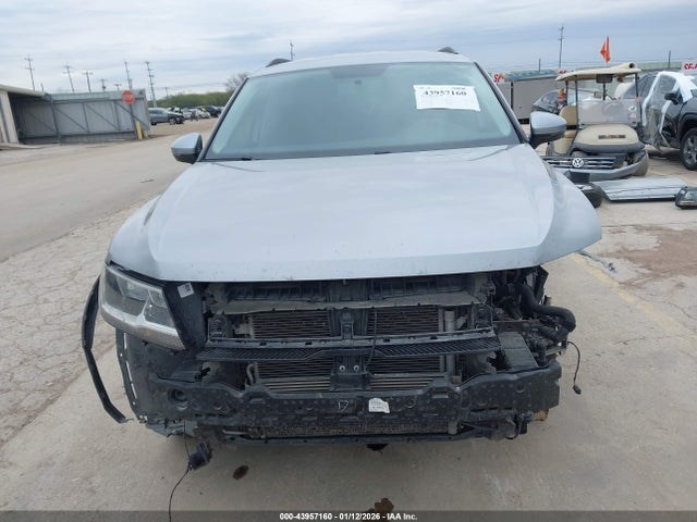 43957160 :رقم المزاد ، 3VV1B7AX8LM165039 vin ، 2020 Volkswagen Tiguan 2.0t S مزاد بيع