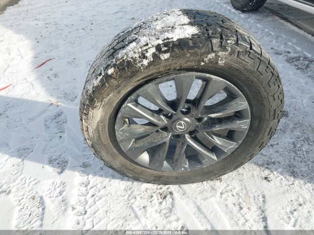 2021 Lexus Gx 460 Premium მანქანა იყიდება აუქციონზე, vin: JTJAM7BX6M5294327, აუქციონის ნომერი: 43957200