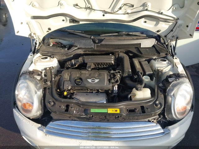 2011 MINI COOPER WMWSU3C58BT096366 Photo 9