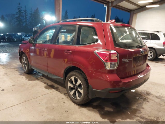 JF2SJABC0JH576856 Subaru Forester 2.5i