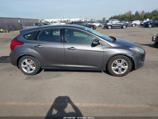 1FADP3K20EL270256 Ford FOCUS SE