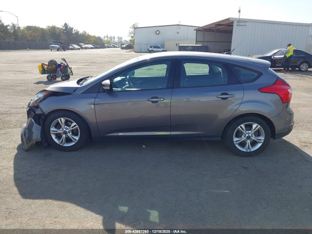 1FADP3K20EL270256 Ford FOCUS SE
