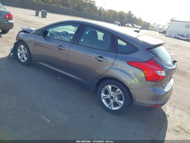 1FADP3K20EL270256 Ford FOCUS SE