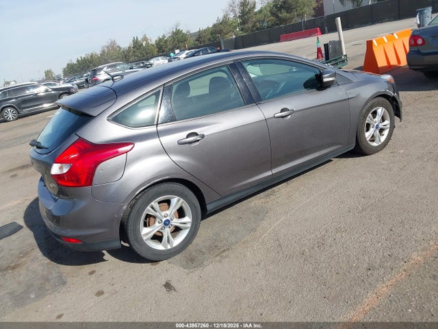 1FADP3K20EL270256 Ford FOCUS SE