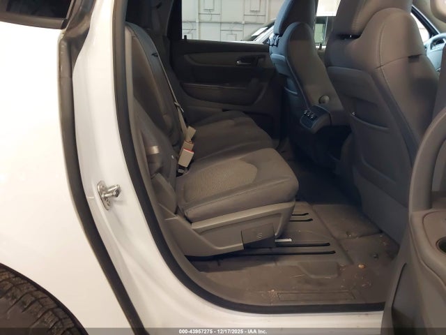 Chevrolet Traverse Ls 2017 1GNKRFEDXHJ244992 Image 8