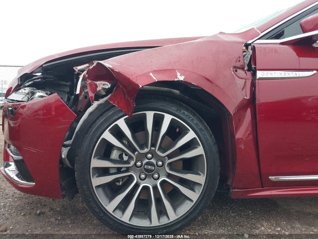 1LN6L9SK8J5606618 Lincoln Continental Select