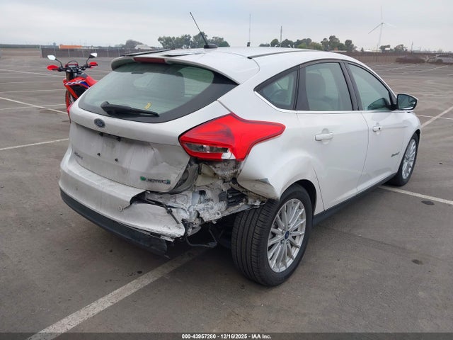 Ford FOCUS ELECTRIC 2018 1FADP3R42JL282961 Image 4