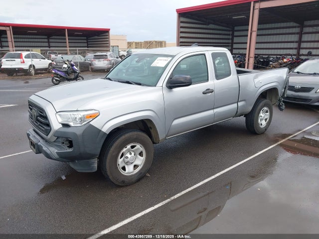 5TFRX5GN1JX107164 Toyota Tacoma Sr5