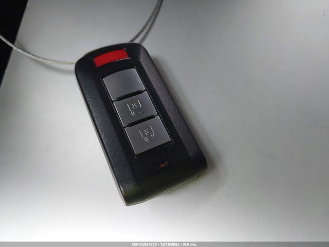 2018 MITSUBISHI OUTLANDER JA4AZ3A33JZ007231 Photo 10