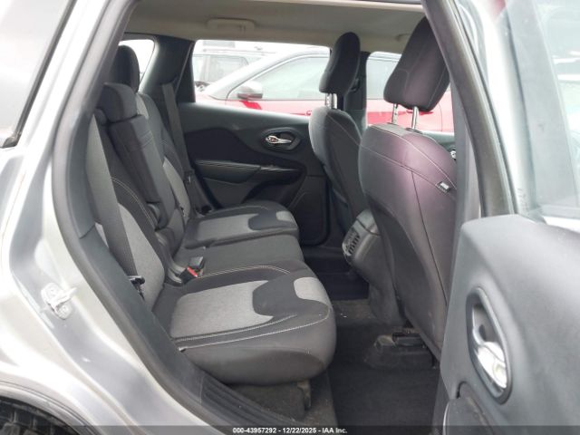 2014 JEEP CHEROKEE 1C4PJLAB7EW123747 Photo 7