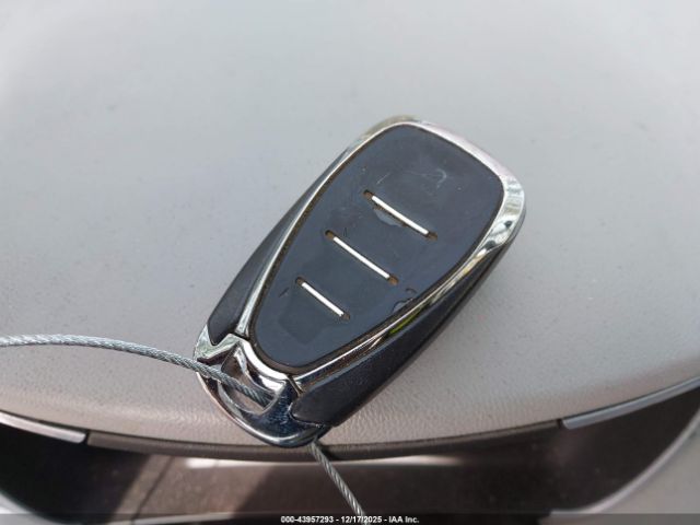 2017 CHEVROLET VOLT 1G1RA6S56HU108975 Photo 10