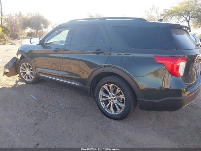 2022 FORD EXPLORER 1FMSK7DH3NGA71098 Photo 2