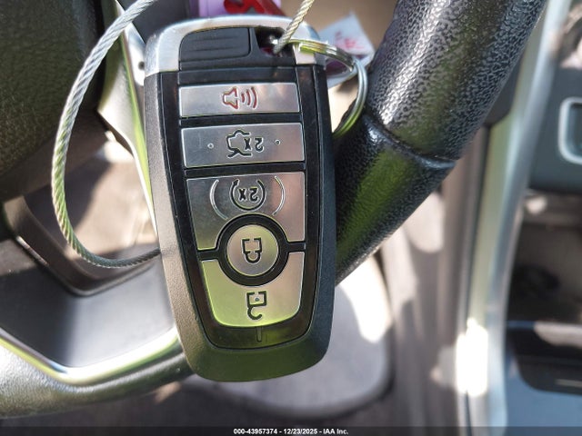 Ford FUSION SEL 2020 3FA6P0CDXLR194308 Image 11