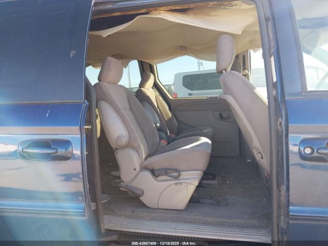 2002 CHRYSLER TOWN & COUNTRY 2C4GP74L42R679562 Photo 7