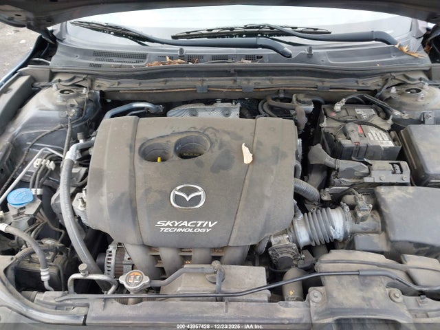 JM1BM1U79G1327091 Mazda Mazda3 I Sport