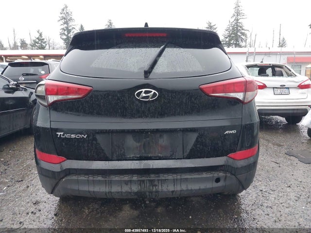KM8J3CA4XHU524710 Hyundai Tucson Se Plus