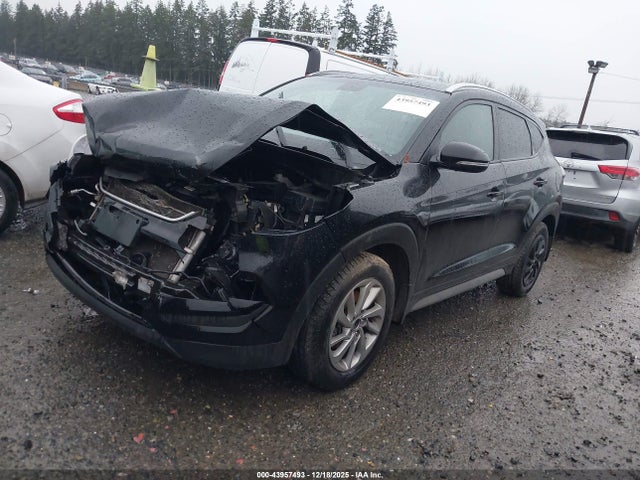 KM8J3CA4XHU524710 Hyundai Tucson Se Plus