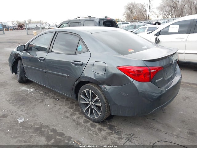 Toyota COROLLA SE 2017 5YFBURHE8HP604835 Image 3