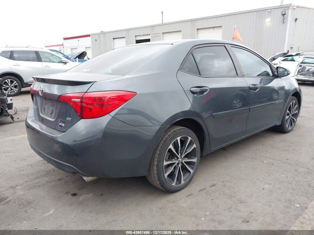 Toyota COROLLA SE 2017 5YFBURHE8HP604835 Image 4