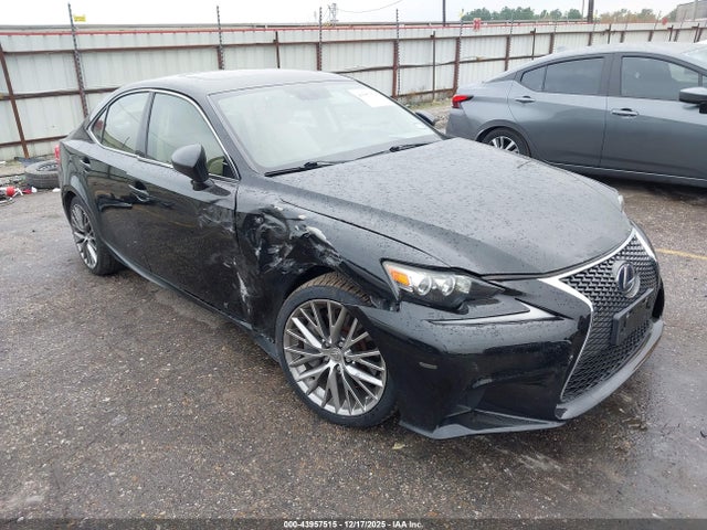 2016 LEXUS IS 200T JTHBA1D2XG5017391