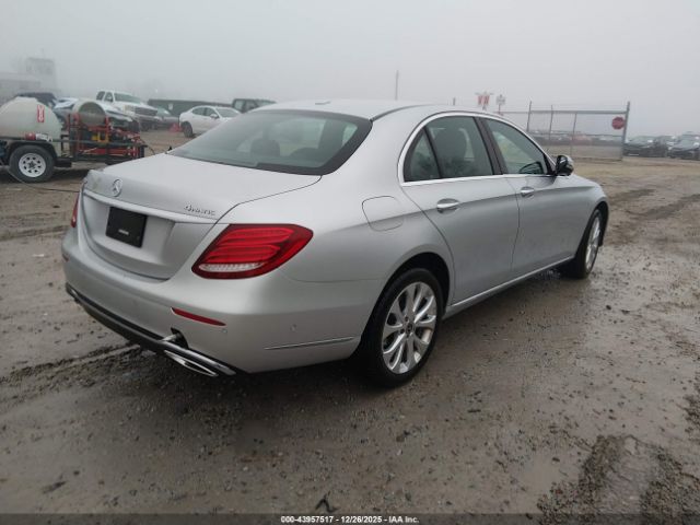 2019 MERCEDES-BENZ E 300 WDDZF4KB4KA548453 Photo 3
