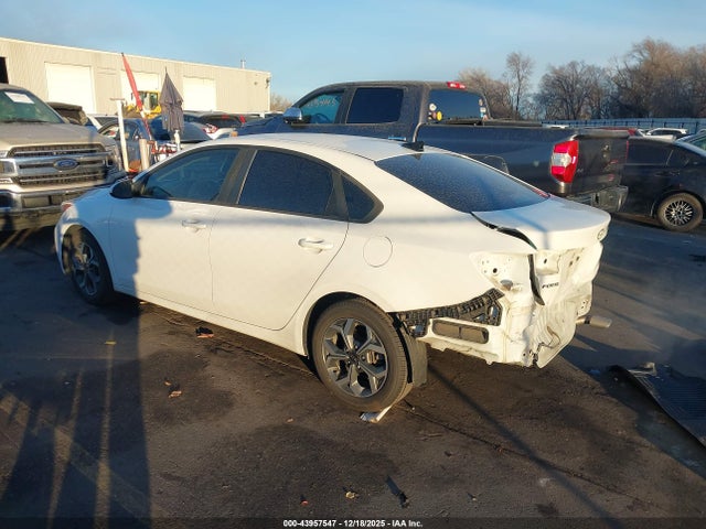 KIA Forte Lxs 2019 3KPF24AD8KE096404 Image 3