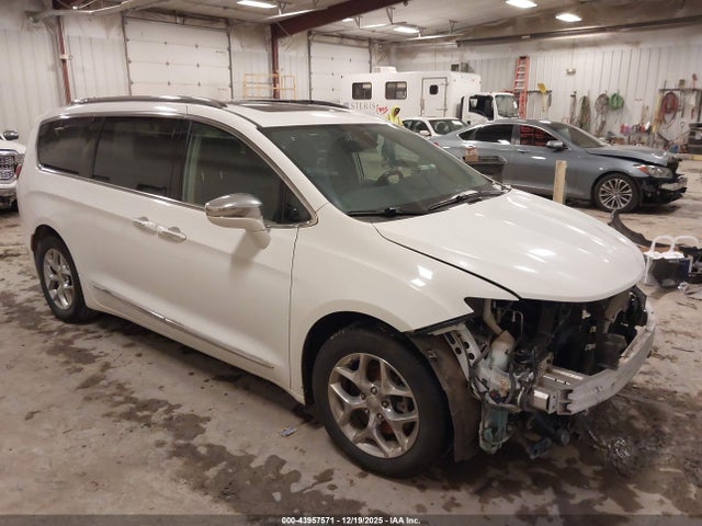 2019 CHRYSLER PACIFICA 2C4RC1GG6KR655425