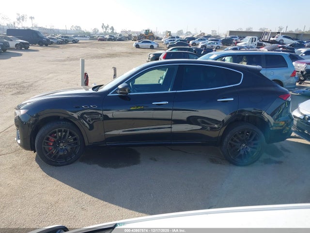 ZN661YUM3RX443734 Maserati Levante Modena Ultima