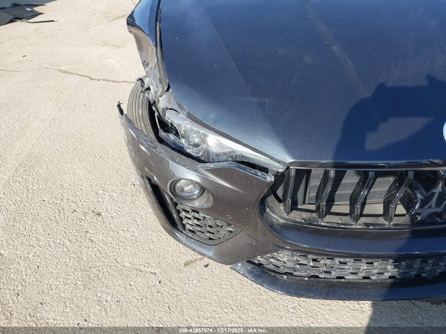 ZN661YUM3RX443734 Maserati Levante Modena Ultima