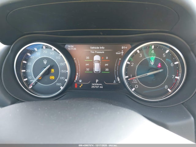 ZN661YUM3RX443734 Maserati Levante Modena Ultima