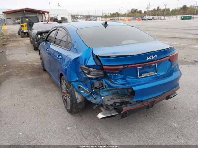 2022 KIA FORTE 3KPF44AC0NE499654 Photo 2